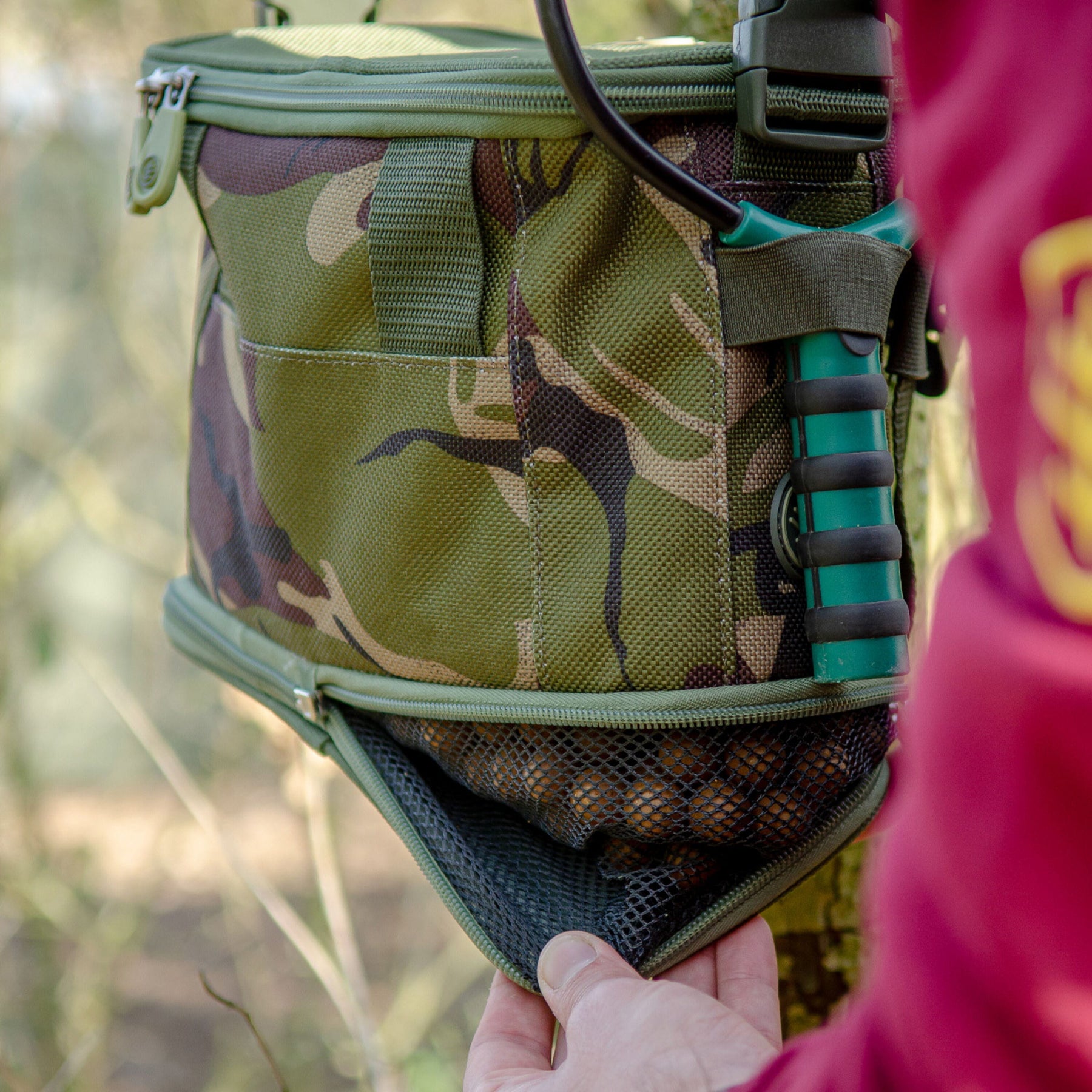 Tactical HD Bait Caddy Bag   Wychwood