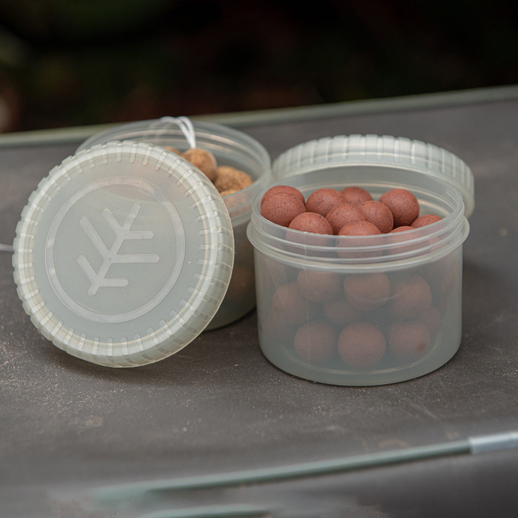 Hookbait Tubs x6  Bait Storage Wychwood