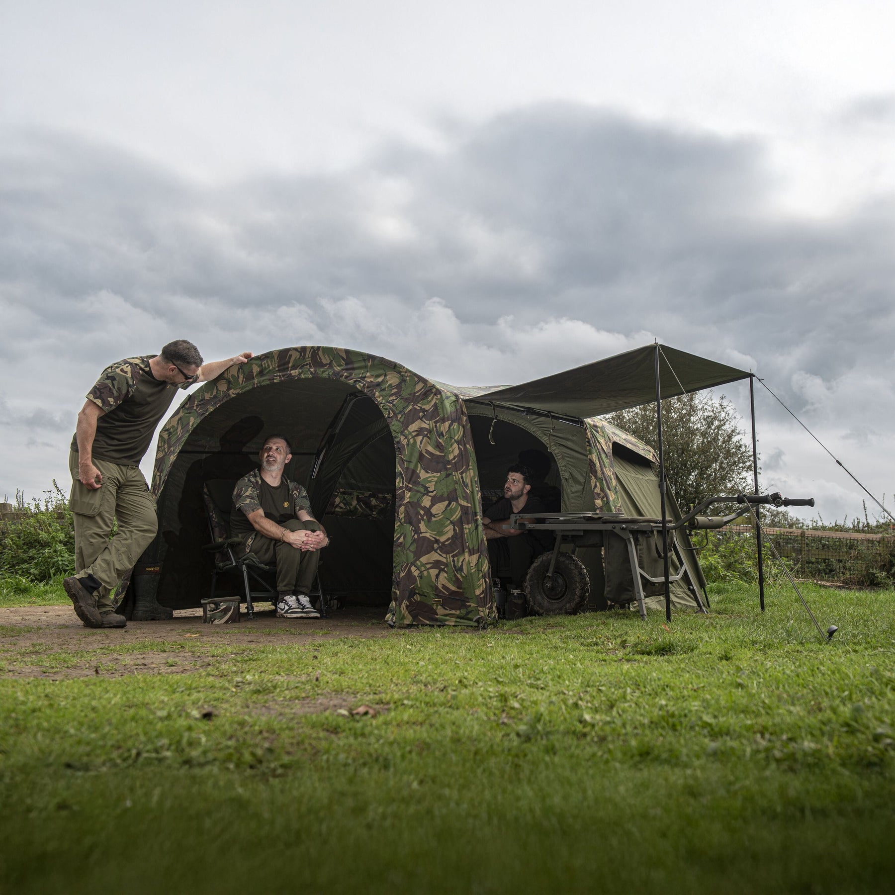 Epic Compact Bivvy Tactical Ext Wrap  Shelter Accessories Wychwood