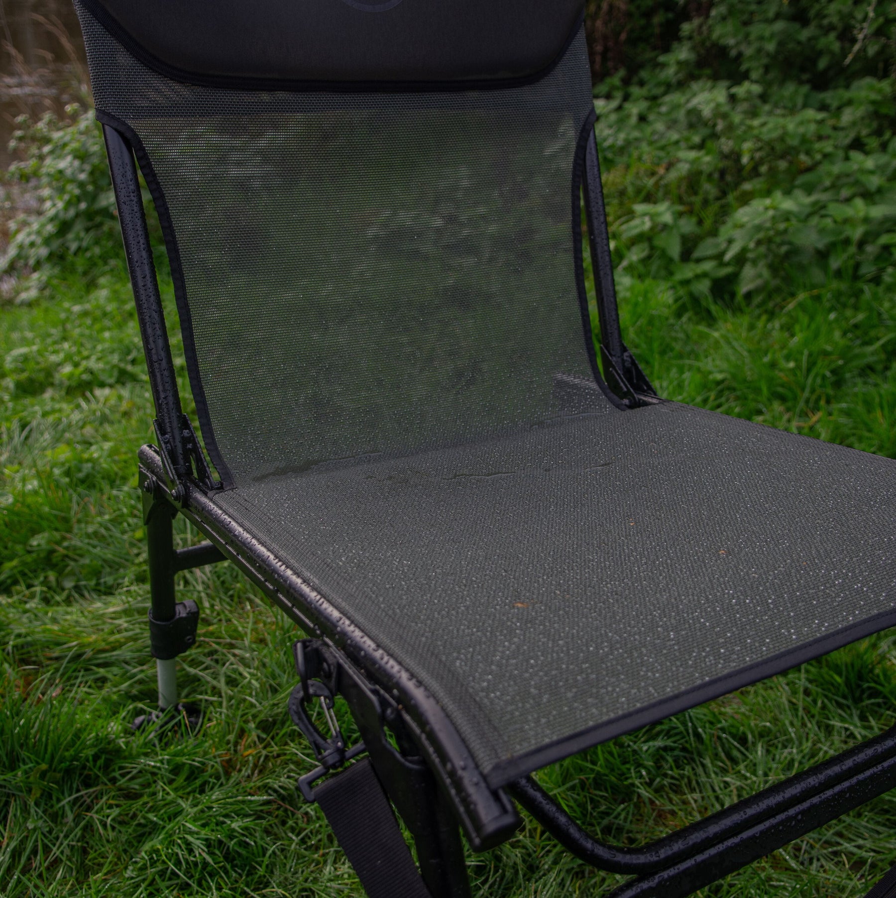 Specialist Ultra Light Chair  Chair Wychwood